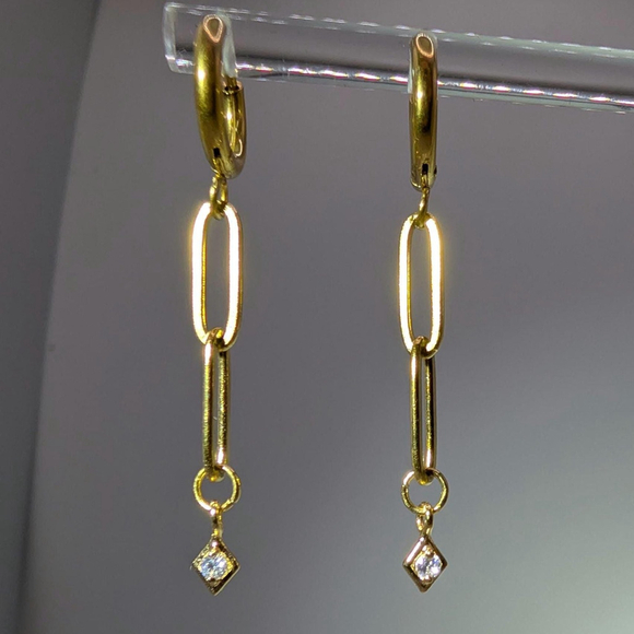 Gold Tone Paperclip Chain Huggie Earrings Gold Ion-Plated Stainless Steel Hoops - Picture 2 of 12